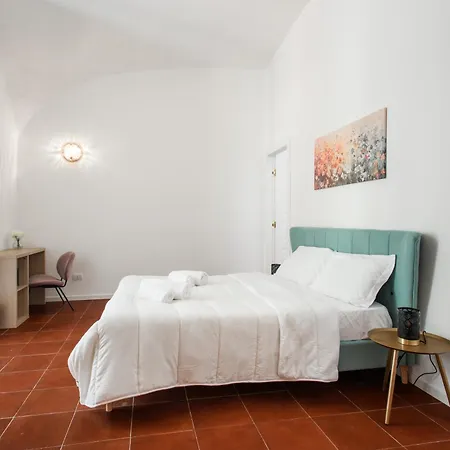 Giglio Borbonico By Dimorra Napoli