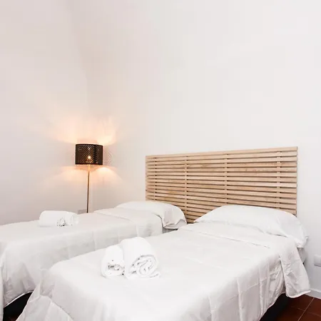 Giglio Borbonico By Dimorra Affittacamere 4*