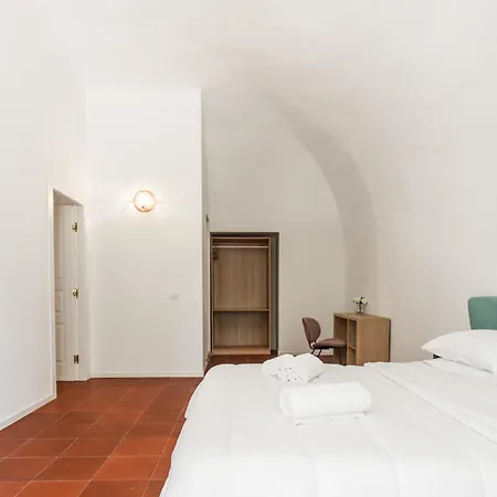 Affittacamere Giglio Borbonico By Dimorra