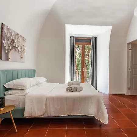 Affittacamere Giglio Borbonico By Dimorra