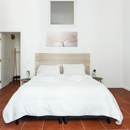 Giglio Borbonico By Dimorra 4*